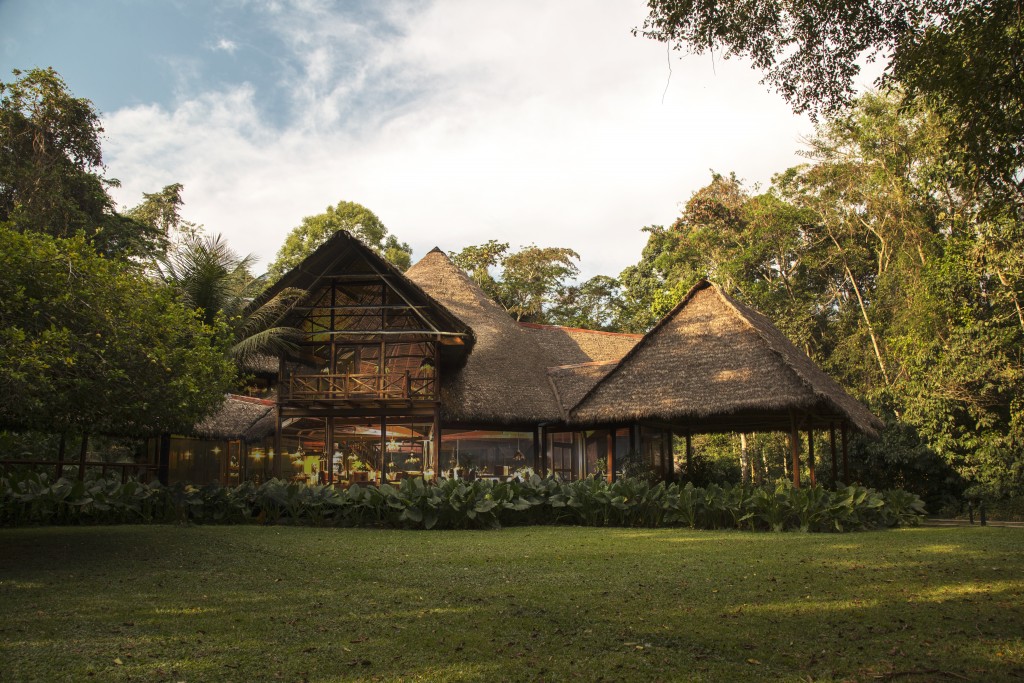 Inkaterra Reserva Amazonica, an eco-luxury lodge in front of Madre de Dios River